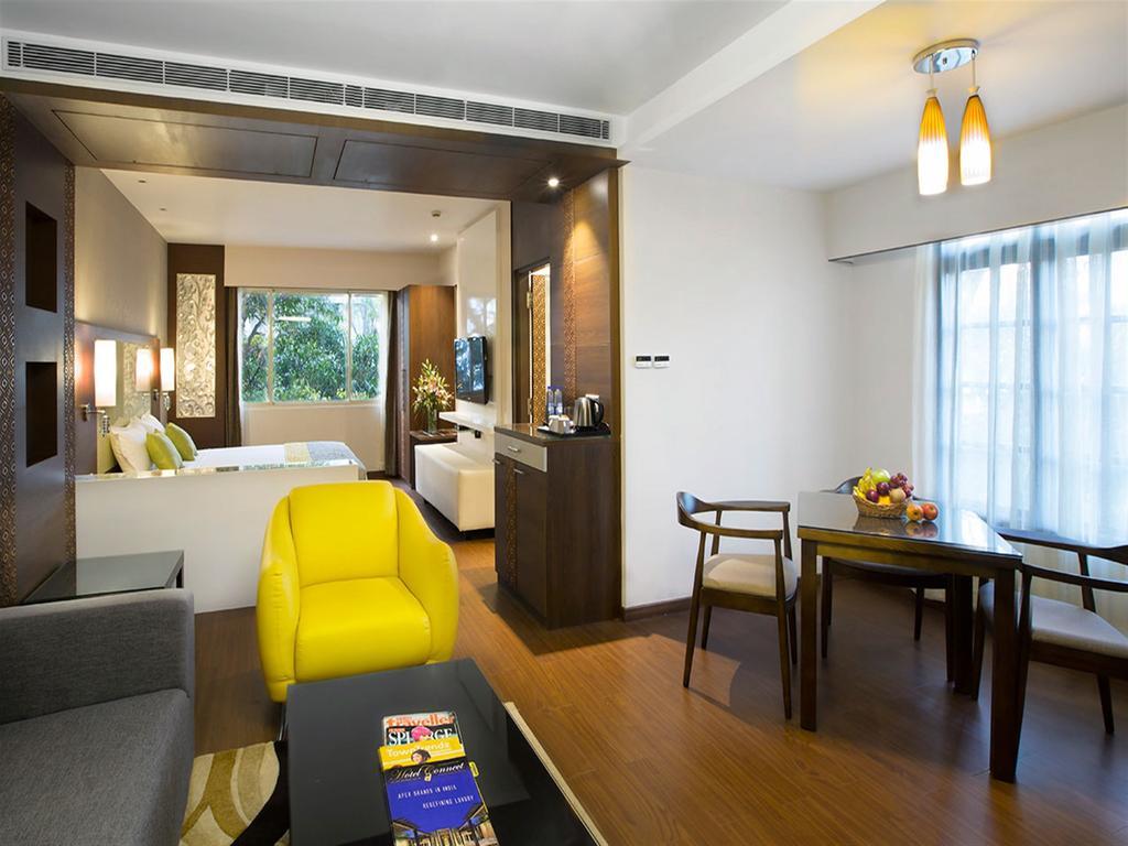 Hotel The The Grand Magrath Bangalore Exterior photo